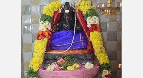 சுக்ல சதுர்த்தியில் பிள்ளையாருக்கு அருகம்புல்! 