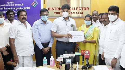 திருவண்ணாமலை மாவட்டத்தில் 20.69 லட்சம் வாக்காளர்கள்: முதல் முறையாக வாக்களிக்க உள்ள 49,879 இளைஞர்கள்