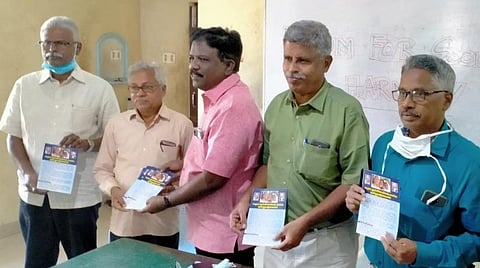 புதுச்சேரியில் மதவெறி நெருப்பைப் பற்ற அனுமதித்தால் தமிழக வீட்டையும் எரித்துவிடும்: எம்.பி. ரவிக்குமார் பேச்சு 
