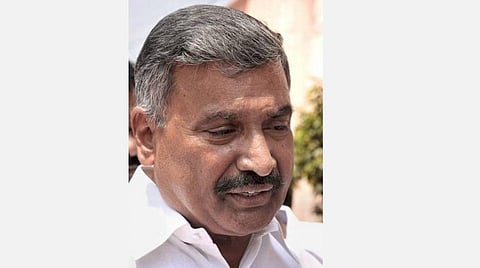 ஆந்திராவில் உள்ளாட்சி தேர்தல் முடியும் வரை பஞ்சாயத்து துறை அமைச்சர் வீட்டிலேயே இருக்க உத்தரவு: தேர்தல் ஆணையம் நடவடிக்கை