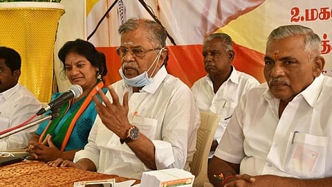 அதிமுக - சசிகலா பிரச்சினையில் பாஜகவுக்கு எந்த சம்பந்தமும் இல்லை: இல.கணேசன் கருத்து