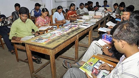 மீனவ பட்டதாரி இளைஞர்களுக்கு ஐஏஎஸ் தேர்வு சிறப்புப் பயிற்சி: விண்ணப்பங்கள் வரவேற்பு