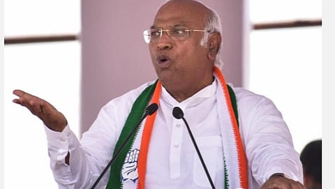 மாநிலங்களவை எதிர்க்கட்சித் தலைவர் மல்லிகார்ஜுன கார்கே : கோப்புப்படம்
