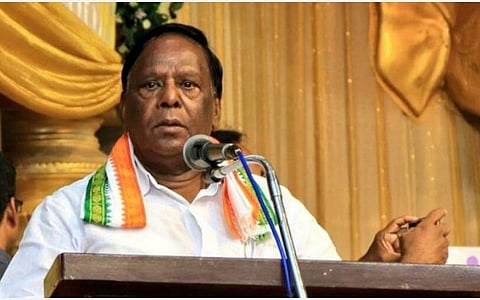 புதுச்சேரி சட்டப்பேரவையில் முதல்வர் நாராயணசாமியுடன் அதிமுகவினர் வாக்குவாதம்