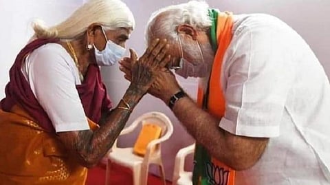 பத்மஸ்ரீ விருதுக்கு தேர்வான இயற்கை விவசாயம் செய்யும் மூதாட்டியுடன் பிரதமர் சந்திப்பு