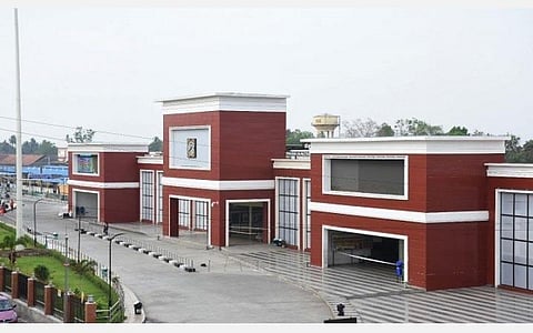 சேலம் ரயில்வே ஸ்டேஷன்.