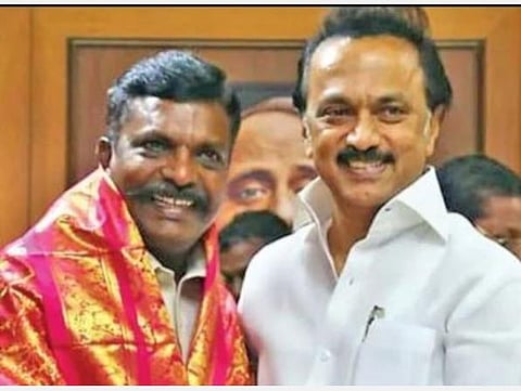 திமுக-விசிக தொகுதி உடன்பாடு, தனிச் சின்னத்தில் போட்டி: ஸ்டாலின் - திருமா கையெழுத்து