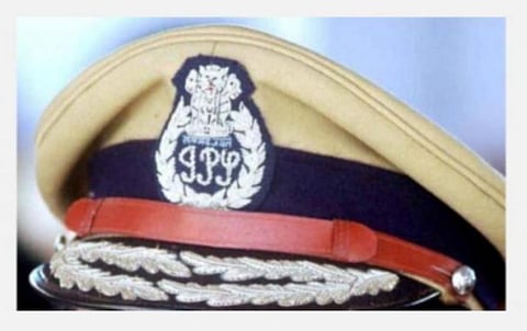 காவல் துறை உயர் அதிகாரி மீதான பாலியல் புகாரை விசாரிக்கும் விசாகா குழு அதிகாரி மாற்றம்