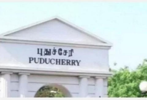 புதுச்சேரியில் அதிமுக, பாஜக பேச்சுவார்த்தை சுமுகமாக நடைபெற்றது:எம் சி சம்பத்