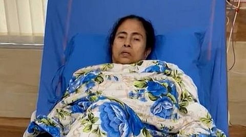 முதல்வர் மம்தா பானர்ஜி காயமடைந்த விவகாரம்; மேற்குவங்க அரசின் அறிக்கை திருப்தி அளிக்கவில்லை: தலைமை தேர்தல் ஆணையம் கண்டிப்பு