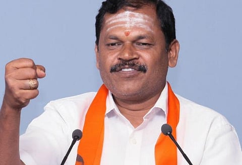 புதுச்சேரியில் அநாகரீக அரசியல் இருக்கிறது; ஆன்மீக அரசியல் தான் முக்கியம்: அர்ஜூன் சம்பத்