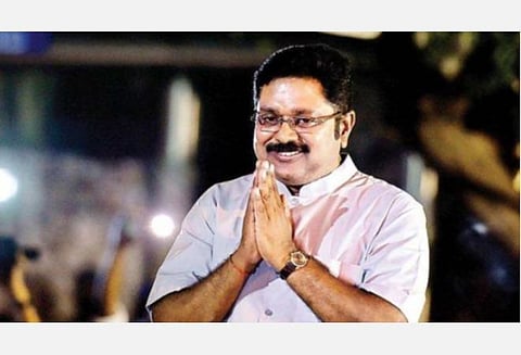 தமிழக சட்டப்பேரவைத் தேர்தலுக்கு பிறகு நெல்லிக்காய் மூட்டை போல் அதிமுக சிதறிவிடும்: டிடிவி தினகரன் ஆரூடம் 