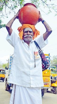 தேர்தல் மன்னன் ‘பானை’மணி 21-வது முறையாக வேட்புமனு: திருவாடானை தொகுதியில் போட்டியிடுகிறார்