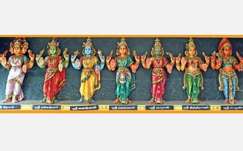 மங்கலம் தருவாள்; மாங்கல்யம் காப்பாள் நங்கையார் அம்மன்! 