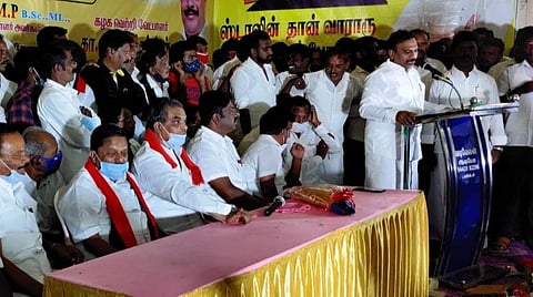 முதல்வர் எடப்பாடி பழனிசாமிக்கு சொந்த புத்தி இல்லை; ஸ்டாலின் புத்தி: ஆ.ராசா பேச்சு
