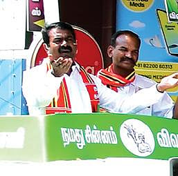 திமுக, அதிமுக ஆட்சிக்கு வந்தால் ஊழலும், லஞ்சமும் தொடரும்: திருப்பூரில் தேர்தல் பிரச்சாரத்தில் சீமான் விமர்சனம்