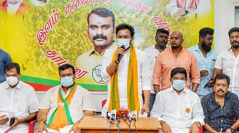 சாதி அடிப்படையில் வாக்கு சேகரிக்கும் திமுகவை புறக்கணிக்க வேண்டும்: மத்திய அமைச்சர் வேண்டுகோள்