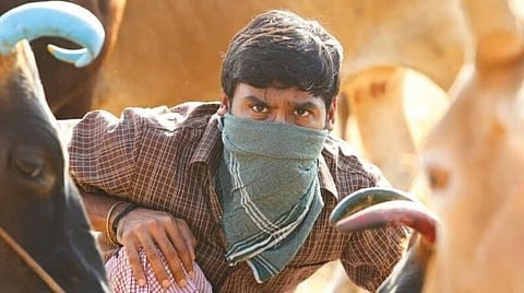 ’கர்ணன்’ சீறும் கேள்விகளை ஏந்தி வருவான்: தனுஷ் கடிதம்