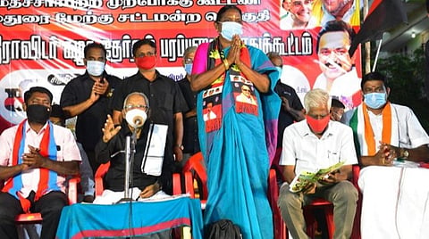 அதிமுகவில் தர்மயுத்தம் முடிந்து மர்மயுத்தம் நடக்கிறது: மதுரையில் திராவிடர் கழக தலைவர் கி.வீரமணி பேச்சு