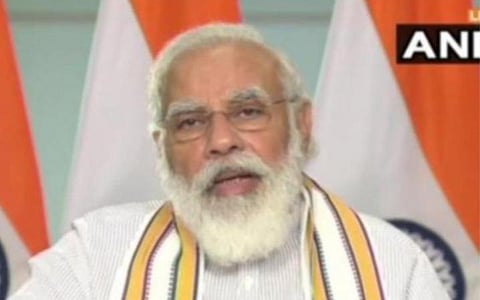 ‘‘முகக்கவசம் அணியுங்கள்; அடிக்கடி கைகளைக் கழுவுங்கள்:  கரோனாவுக்கு எதிரான போராட்டத்தில் முழு கவனம் செலுத்துவோம்’’ - பிரதமர் மோடி வலியுறுத்தல்