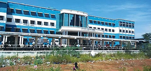 சிவகங்கை அரசு மருத்துவக் கல்லூரி மருத்துவமனை.