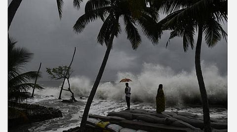வளிமண்டலச் சுழற்சி; 8 மாவட்டங்களில் கனமழை: வானிலை ஆய்வு மையம் தகவல்