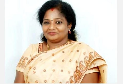 இந்தியா ஏன் தடுப்பூசிகளை வெளிநாடுகளுக்கு அனுப்புகிறது?- புதுவை ஆளுநர் தமிழிசை விளக்கம்