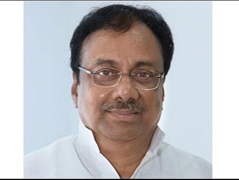 முன்னாள் மத்திய அமைச்சர் ஈவிகேஎஸ் இளங்கோவனுக்கு கரோனா: மருத்துவமனையில் அனுமதி