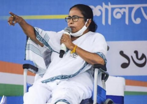 மேற்குவங்கத்தில் வெற்றி பெறப்போவது யார்?- மம்தாவுக்கு 4; பாஜகவுக்கு 1: மாறுபட்ட கருத்துக் கணிப்பு