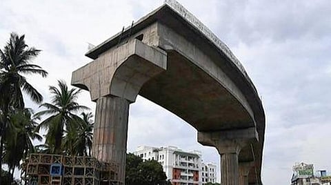 வேளச்சேரி மேம்பாலப் பணி 4 மாதங்களில் நிறைவு பெறும்: நெடுஞ்சாலைத் துறை அதிகாரிகள் தகவல்