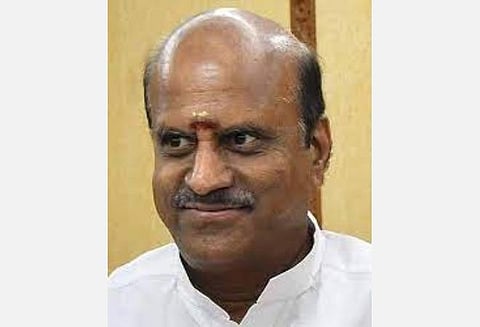 லட்சுமி நாராயணன்.
