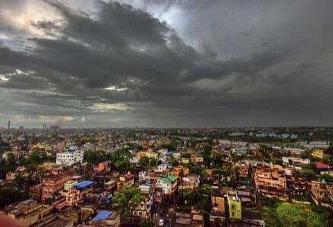 ரெட் அலர்ட்; யாஸ் புயல் பாலாசோர் அருகே நாளை கரையை கடக்கிறது: முன்னெச்சரிக்கை நடவடிக்கைகள் தீவிரம்