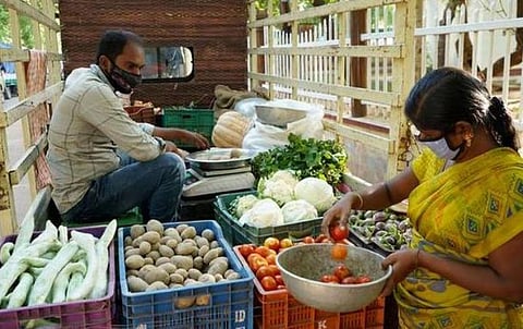 நடமாடும் கடைகள் மூலமாக சென்னையில் 2 நாட்களில் 3,790 டன் காய்கறிகள் விற்பனை