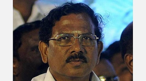 போலி முகநூல் பக்கம்: முன்னாள் அமைச்சர் பாண்டியராஜன் புகார்
