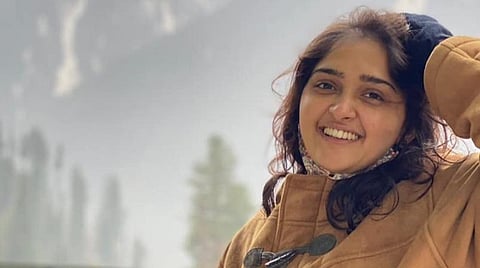 அழகாக இருக்க மட்டுமே உயிரோடு இருக்க முடியாது: உடல் கேலிக்கு சனுஷா பதிலடி