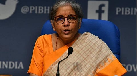 பெருந்தொற்று; மூலதன செலவு பொருளாதார புத்தாக்கம் அளிக்கும்:  நிர்மலா சீதாராமன் நம்பிக்கை