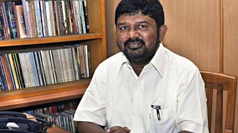 தலித் இலக்கிய ஆளுமை, கன்னட கவிஞர் சித்தலிங்கையா மறைவு: முழு அரசு மரியாதையுடன் உடல் தகனம்  