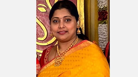 பிரபல நடிகர் ஹம்சவர்தனின் மனைவி காலமானார்