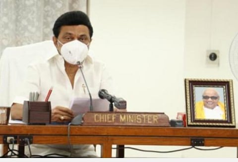 பள்ளி, கல்லூரிகளில் மாணவர் சேர்க்கை, படப்பிடிப்புக்கு அனுமதி: கோவை உள்ளிட்ட 11 மாவட்டங்களில் தளர்வுகள் என்னென்ன? 