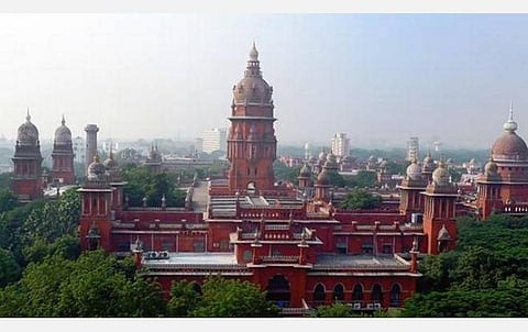 கோயில் சொத்து, சிலைகளுக்கு நீதிமன்றமே பாதுகாப்பு: சென்னை உயர் நீதிமன்றம் உத்தரவு