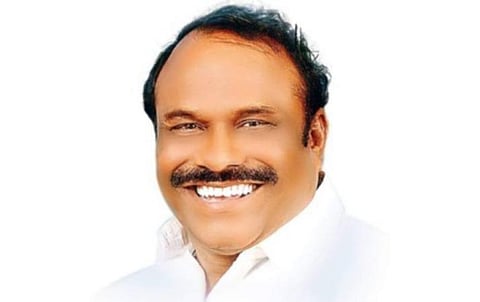 அமைப்புசாரா தொழிலாளர்களின் 50 ஆயிரம் மனுக்களுக்கு 10 நாளில் தீர்வு: தொழிலாளர் நலத் துறை அமைச்சர் உறுதி