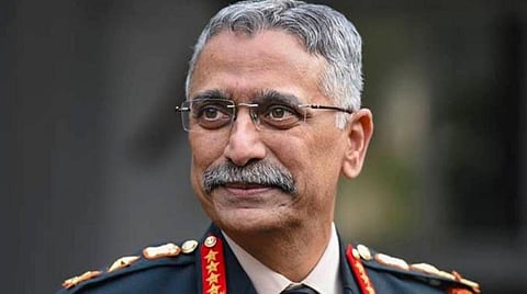 உள்நாட்டில் தயாரிக்கப்பட்ட நவீன சிறிய ரக நடமாடும் பாலங்கள் இந்திய ராணுவத்தில் இணைப்பு: செயல்திறன் அதிகரிக்கும் என ராணுவ தளபதி நரவானே தகவல்
