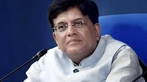 நடப்பு நிதியாண்டின் முதல் காலாண்டில் இந்தியாவின் ஏற்றுமதி ரூ.7.1 லட்சம் கோடியாக உயர்வு: புதிய உச்சம் என அமைச்சர் தகவல்