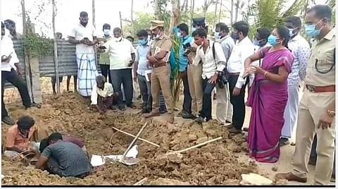 பட்டுக்கோட்டை மனவளர்ச்சி குன்றியோர் காப்பகத்தில் சிறுவனை அடித்துக் கொன்றதாக புகார்: எலும்புக்கூடு தோண்டி எடுப்பு
