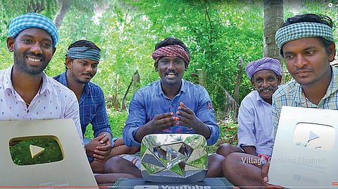யூடியூப் உலா: வெற்றிக்கொடி கட்டிய வயக்காட்டுச் சமையல்கட்டு!