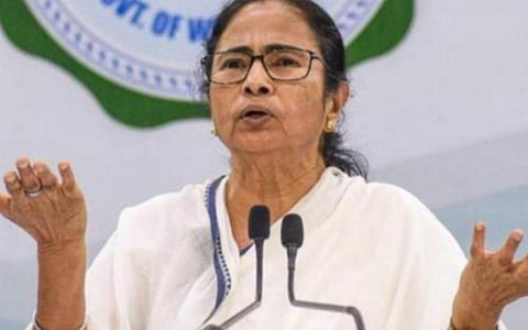 பிரதமர் மோடியால் தோல்வியை தாங்கிக் கொள்ள முடியவில்லை; அரசியல் பழிவாங்கலில் ஈடுபடுகிறார்: மம்தா பானர்ஜி