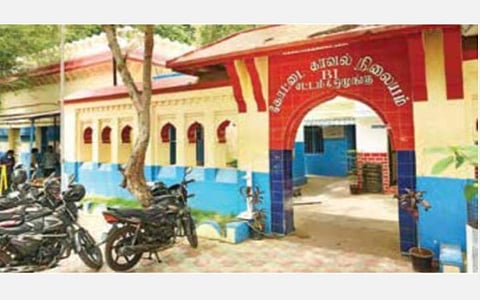 பல நூறாண்டுகள் பழமையான ‘டவுன்ஹால்’ கட்டிடத்திலிருந்து சிந்தாமணிக்கு இடம் மாறும் கோட்டை காவல் நிலையங்கள்: ரூ.2.67 கோடி செலவில் லிப்ட் வசதியுடன் 5 தளங்களாக கட்டப்படுகிறது