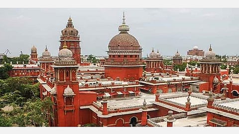 அரசு நிகழ்ச்சிகளில் கட்சி நிர்வாகிகள் பங்கேற்கலாமா?- உயர் நீதிமன்றம் தெளிவு