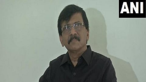 ஆக்சிஜன் பற்றாக்குறையால் யாரும் உயிரிழக்கவில்லையா? பொய் சொல்லும் மத்திய அரசு மீது வழக்கு தொடர வேண்டும்: சிவசேனா சாடல்