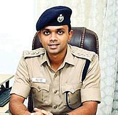 ஏ.எஸ்.பி., ஆல்பர்ட் ஜான்.
